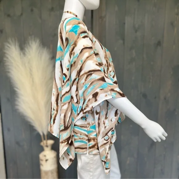 🛑 𝙎𝙊𝙇𝘿 𝙊𝙐𝙏 🛑  𝘾𝙝𝙞𝙘𝙤'𝙨 Travelers Collection Women’s Kimono Style Blouse Size 1 - Picture 5 of 13